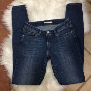 Dark wash skinny jeans